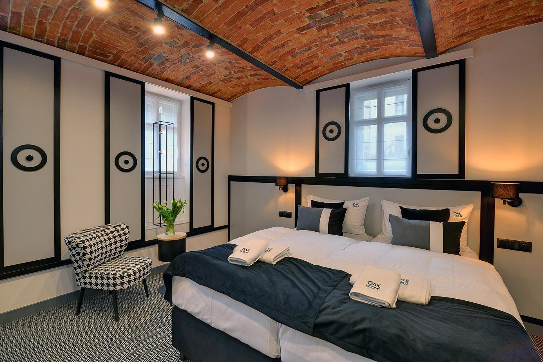 Oak Rooms Oborniki Śląskie Bagian luar foto