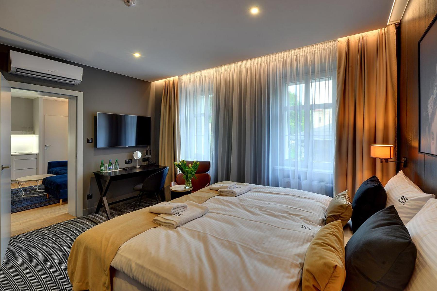 Oak Rooms Oborniki Śląskie Bagian luar foto