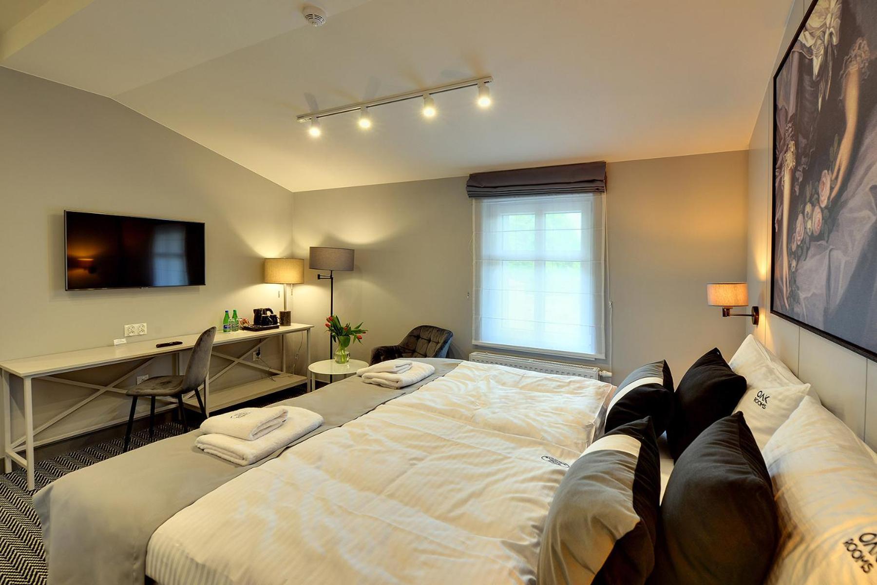 Oak Rooms Oborniki Śląskie Bagian luar foto