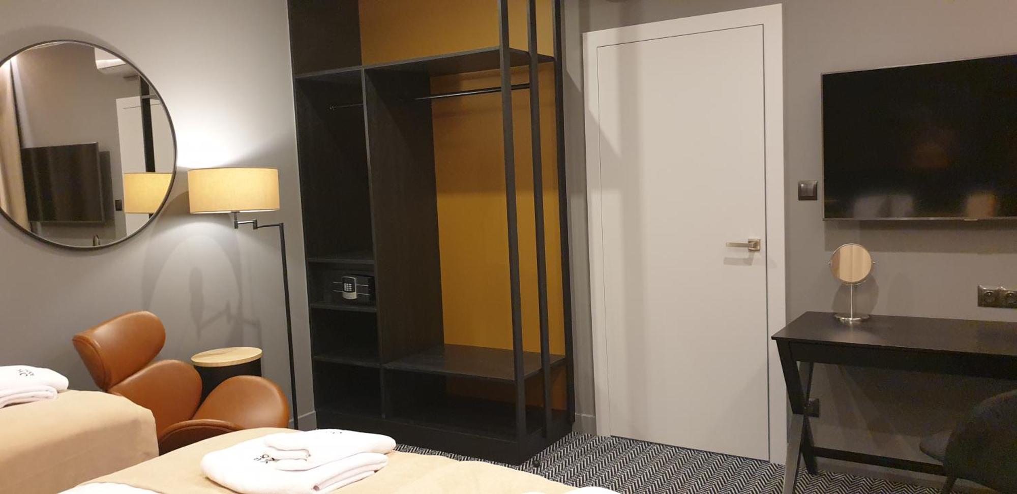 Oak Rooms Oborniki Śląskie Bagian luar foto